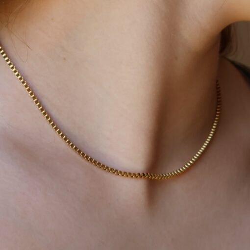 Linea Necklace
