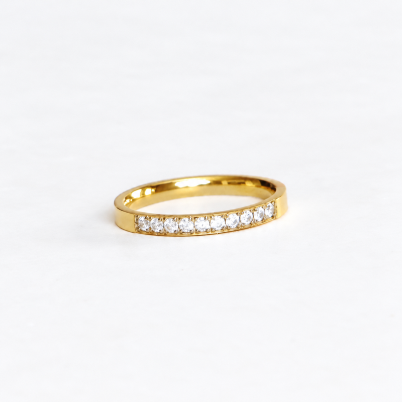Glimmer Ring