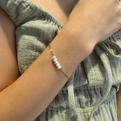 Mini Pearl Bracelet - Image 2