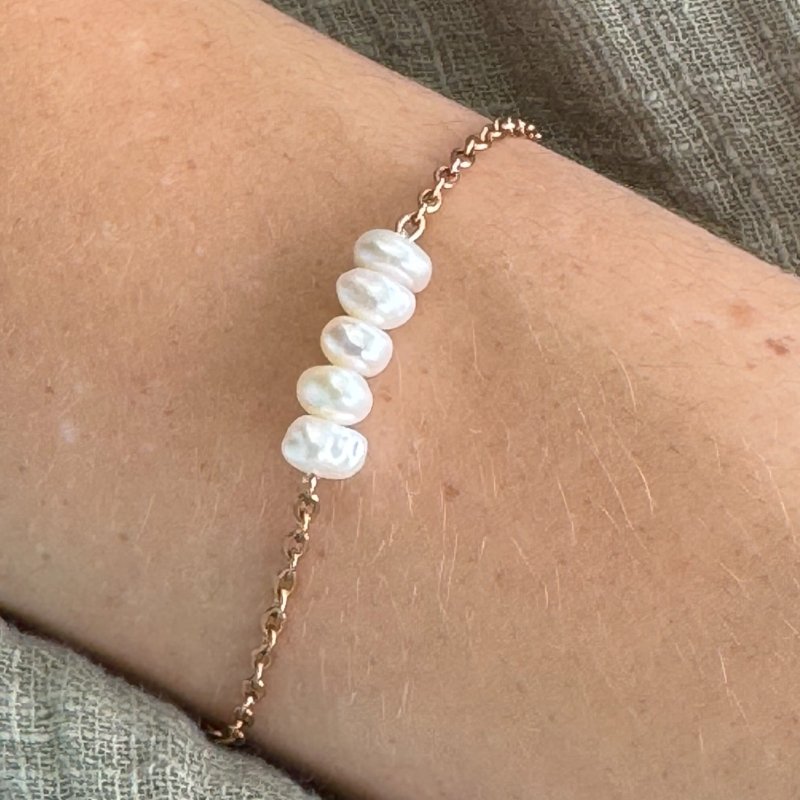 Mini Pearl Bracelet Rose Gold