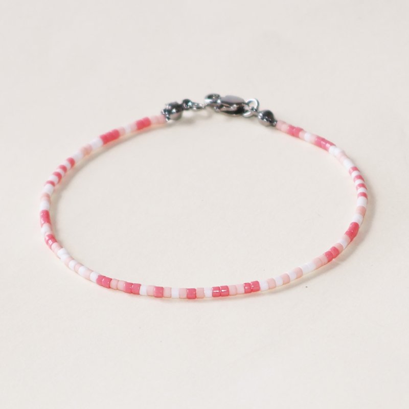 Petunia - Beaded Bracelet