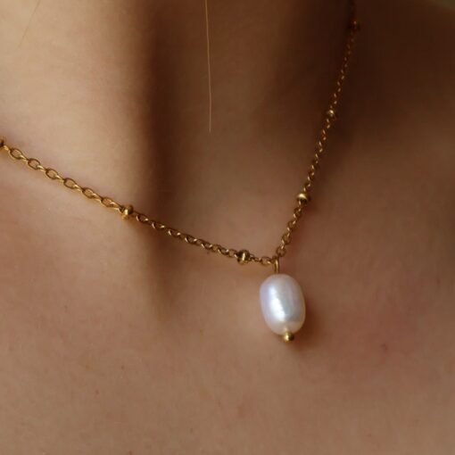 Selina Necklace