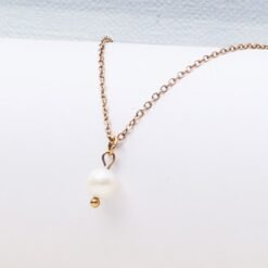 Simple Pearl Necklace