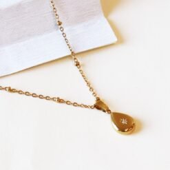 Teardrop Pendant Necklace