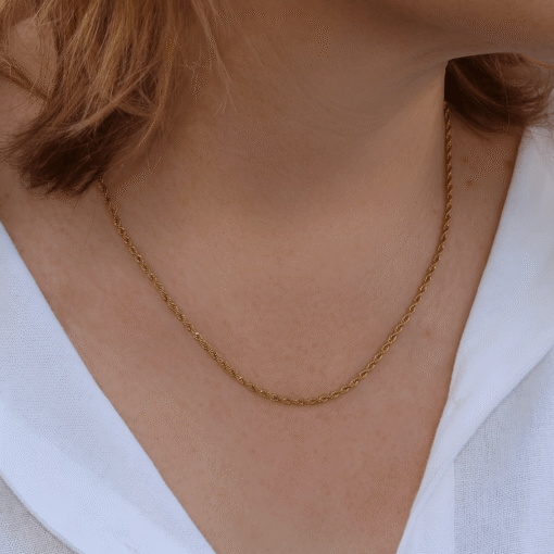 Twisted Chain Necklace - Image 2
