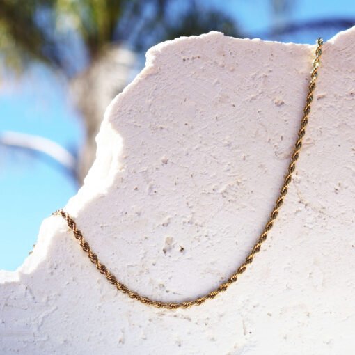 Twisted Chain Necklace