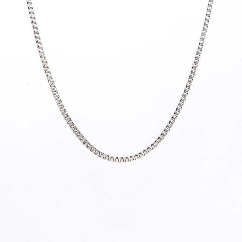 Linea Necklace Silver